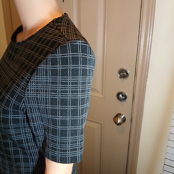 Theory Rijik SS_Structured Knit Dress - Picture 10 of 12